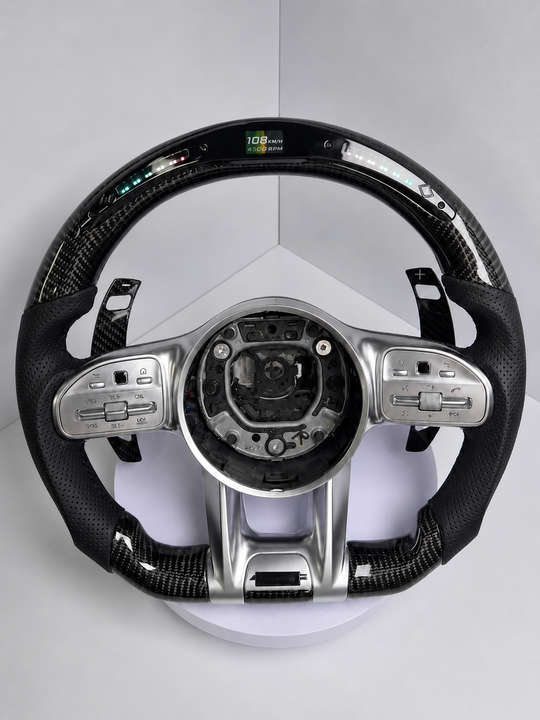 Mercedes AMG Карбонов Волан с LED Дисплей – Истински Карбон – Flat Bottom – Gloss Finish